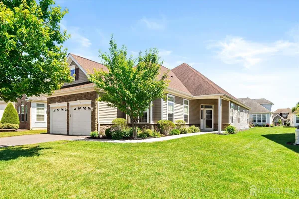 Property Slideshow image 2 of 31 | 24 ravenslake rd, Monroe, NJ, 08831