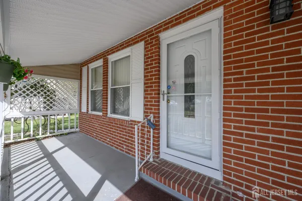 Property Slideshow image 2 of 42 | 27 bahamia dr, Toms River, NJ, 08757