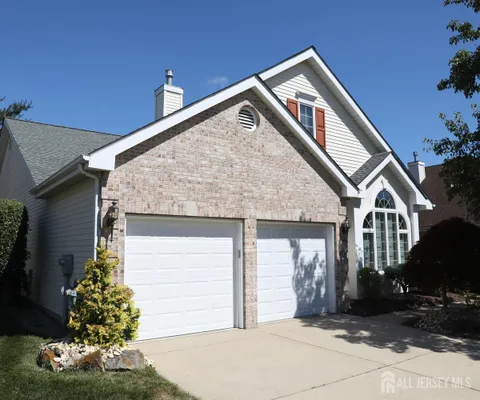 Property Slideshow image 2 of 34 | 7 sherwood dr, Monroe, NJ, 08831
