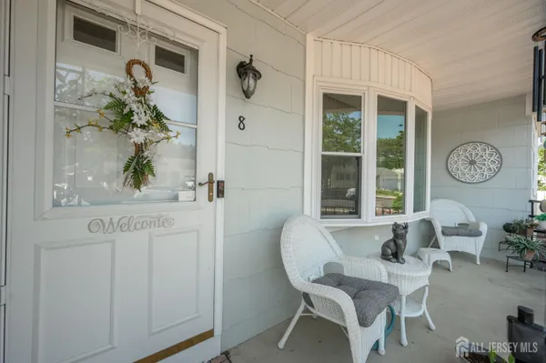 Property Slideshow image 2 of 27 | 8 killington rd, Toms River, NJ, 08757