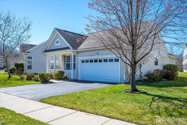 Property Slideshow image 3 of 31 | 39 stony path dr, South Brunswick, NJ, 08810