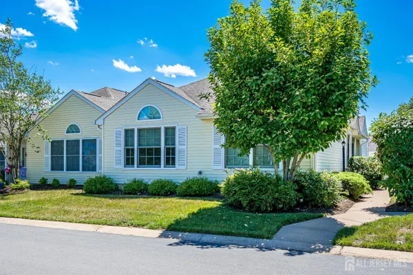 Property Slideshow image 2 of 40 | 280 mockingbird dr, Monroe, NJ, 08831