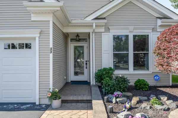 Property Slideshow image 2 of 32 | 33 heath ln, Jackson, NJ, 08527