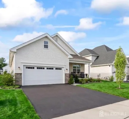 Property Slideshow image 3 of 41 | 38 keeneland rd, Plumsted, NJ, 08533