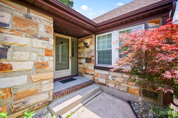 Property Slideshow image 3 of 33 | 2 winslow rd, Monroe, NJ, 08831