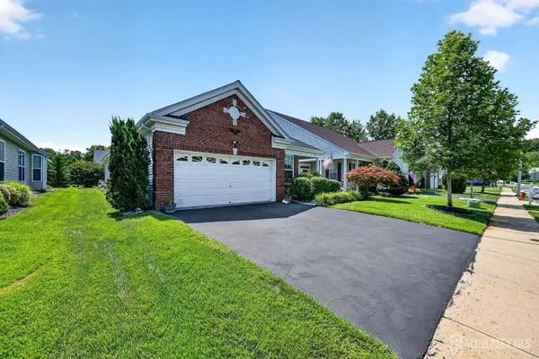 Property Slideshow image 3 of 25 | 53 prusakowski blvd, Parlin, NJ, 08859