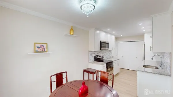 Property Slideshow image 3 of 34 | 9-c aspen plz, Monroe, NJ, 08831