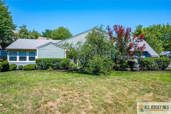Property Slideshow image 3 of 49 | 32 john adams ct, Monroe, NJ, 08831