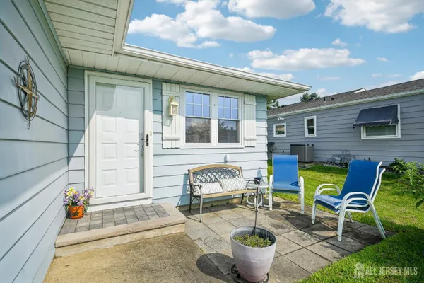 Property Slideshow image 3 of 25 | 60 puerto vallarta st, Berkeley, NJ, 08757