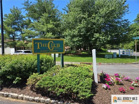 Property Slideshow image 2 of 28 | 3 wycoff way e # 3, East Brunswick, NJ, 08816