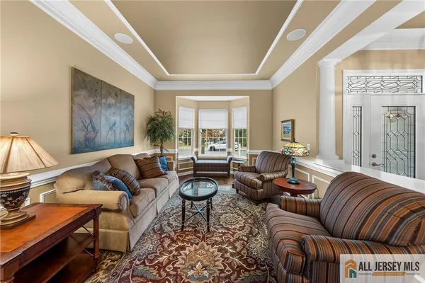 Property Slideshow image 3 of 35 | 6 edgemere dr, Kendall Park, NJ, 08824
