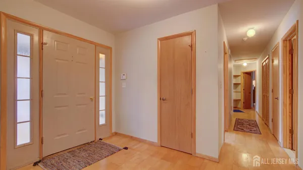 Property Slideshow image 3 of 29 | 20 abraham lincoln ct, Monroe, NJ, 08831