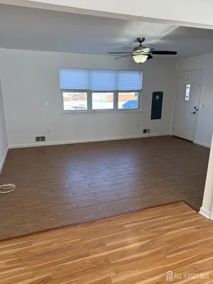 Property Slideshow image 3 of 18 | 8 minnesota dr b, Matawan, NJ, 07747