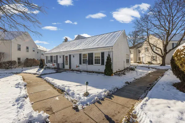 Property Slideshow image 3 of 26 | 468c new haven way, Monroe, NJ, 08831