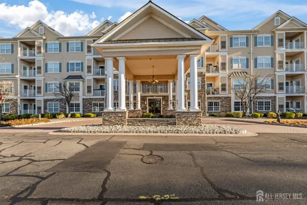 Property Slideshow image 2 of 43 | 540 cranbury rd 104, East Brunswick, NJ, 08816