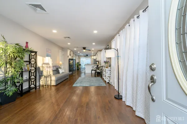 Property Slideshow image 3 of 20 | 1969 mount carmel blvd, Toms River, NJ, 08753