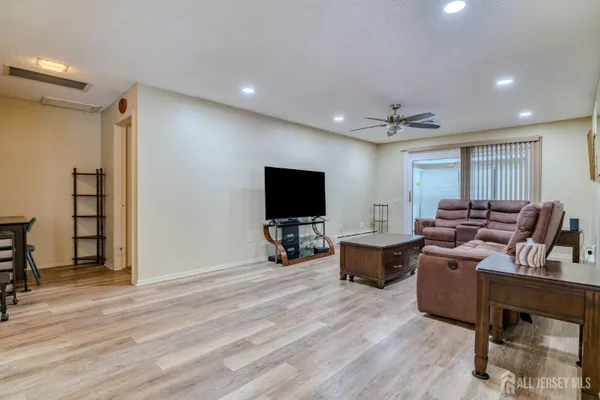 Property Slideshow image 2 of 31 | 110c chatham dr, Monroe, NJ, 08831