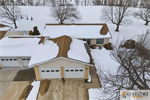 Property Slideshow image 3 of 25 | 491 delair rd 491b, Monroe, NJ, 08831