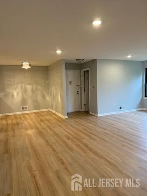 Property Slideshow image 3 of 8 | 184 wycoff way, East Brunswick, NJ, 08816