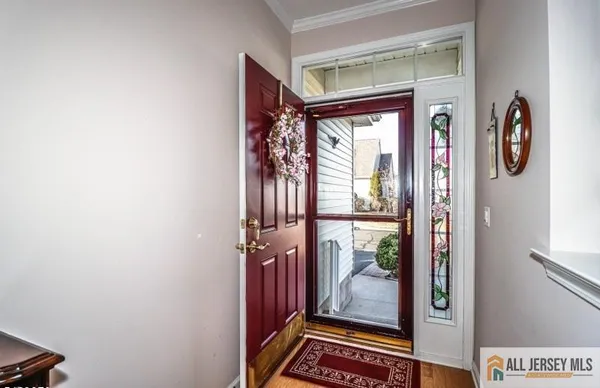 Property Slideshow image 2 of 7 | 3 bray ct, Franklin, NJ, 08873