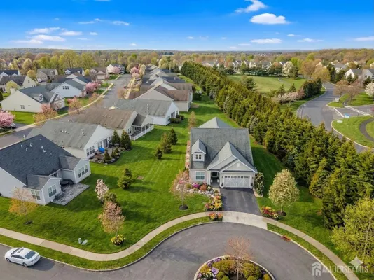 Property Slideshow image 2 of 27 | 4 citadel cir, Monroe, NJ, 08831