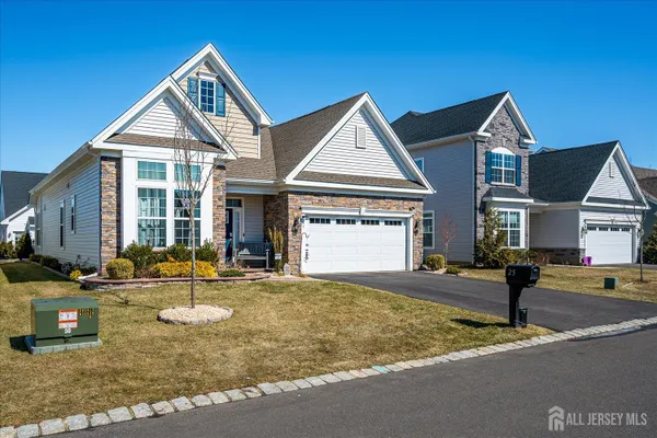 Property Slideshow image 2 of 40 | 25 starlight dr, Monroe, NJ, 08831