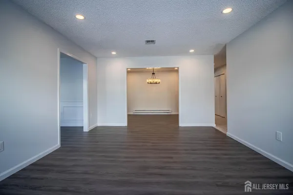 Property Slideshow image 3 of 14 | 646 old nassau rd b, Monroe, NJ, 08831