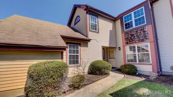 Property Slideshow image 3 of 30 | 2 hempstead dr, Monroe, NJ, 08831