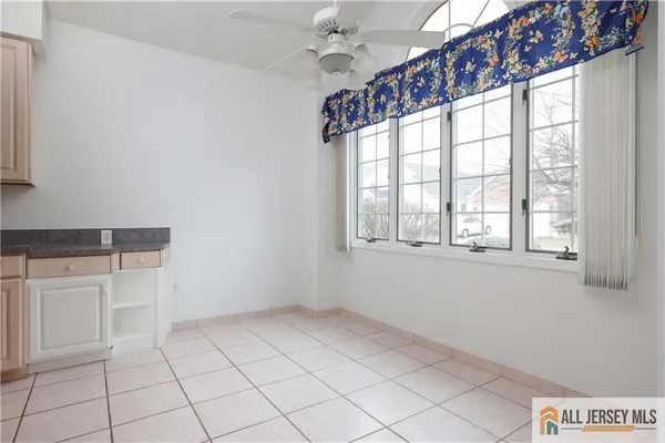 Property Slideshow image 3 of 27 | 86 leeds ln, Monroe, NJ, 08831