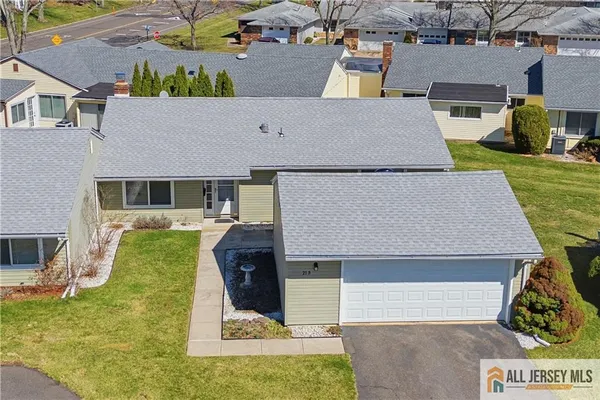 Property Slideshow image 2 of 28 | 21 celtis plz 21b, Monroe, NJ, 08831