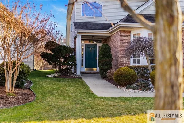 Property Slideshow image 3 of 31 | 209 blackberry way 209, Monroe, NJ, 08831