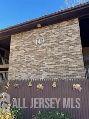 Property Slideshow image 2 of 28 | 140 amberly dr j, Manalapan, NJ, 07726