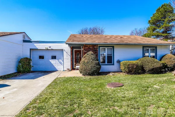 Property Slideshow image 3 of 25 | 101-c dogwood plz, Monroe, NJ, 08831