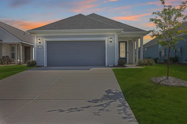 Property Slideshow image 2 of 52 | 336 dahlia row dr, Summerville, SC, 29486