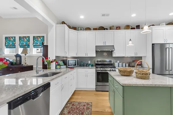 Property Slideshow image 2 of 48 | 4020 wood violet ln, Summerville, SC, 29483