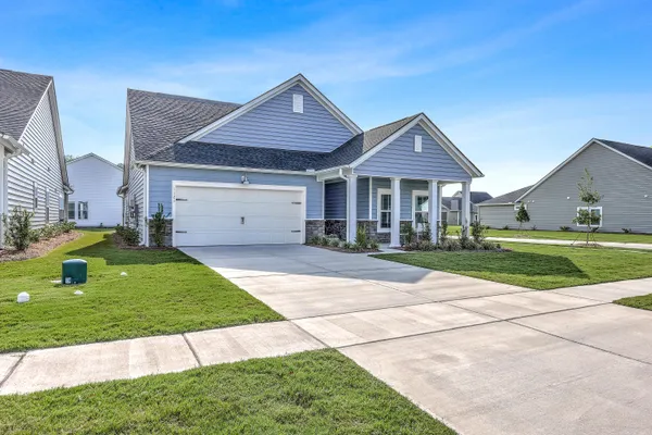 Property Slideshow image 3 of 31 | 1121 cooper point st, Summerville, SC, 29485