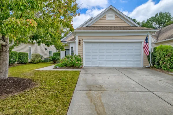 Property Slideshow image 2 of 49 | 181 sea lavender ln, Summerville, SC, 29486