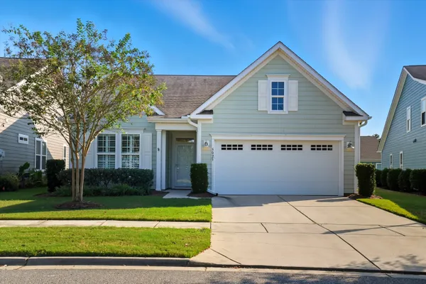 Property Slideshow image 3 of 50 | 5025 song sparrow way, Summerville, SC, 29483