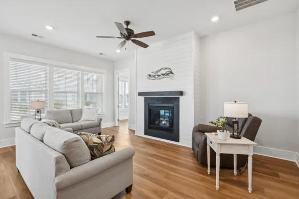 Property Slideshow image 3 of 81 | 422 evening glow ln, Summerville, SC, 29486