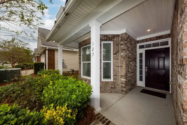 Property Slideshow image 2 of 42 | 123 brutus ln, Summerville, SC, 29485