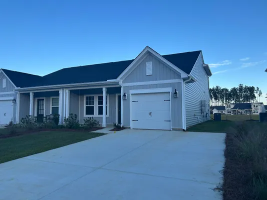 Property Slideshow image 3 of 38 | 939 dusk dr, Summerville, SC, 29486