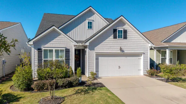 Property Slideshow image 2 of 63 | 376 seaside trl, Summerville, SC, 29486