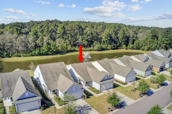 Property Slideshow image 2 of 46 | 542 sea foam st, Summerville, SC, 29486