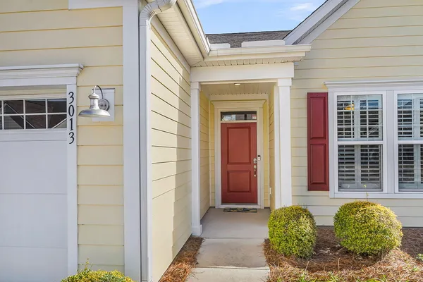 Property Slideshow image 2 of 74 | 3013 aura ln, Summerville, SC, 29483