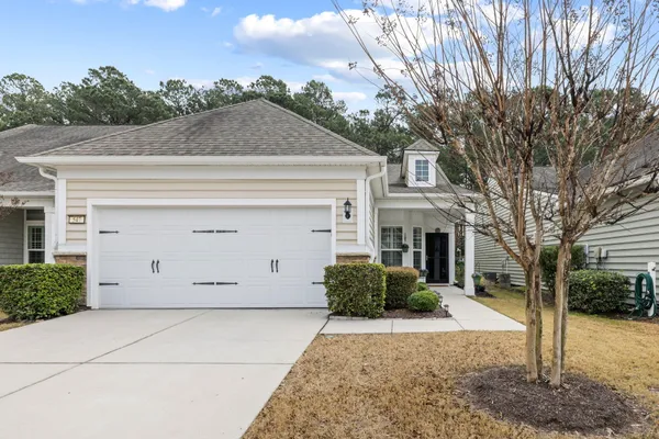 Property Slideshow image 2 of 69 | 547 sea foam st, Summerville, SC, 29486