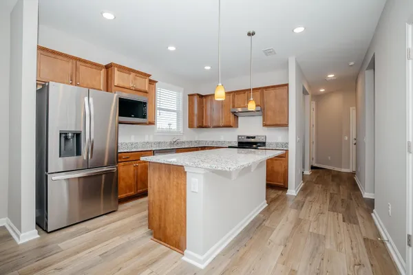 Property Slideshow image 3 of 11 | 735 blue iris way, Summerville, SC, 29486