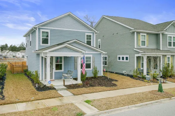 Property Slideshow image 2 of 64 | 405 oak view way, Summerville, SC, 29483