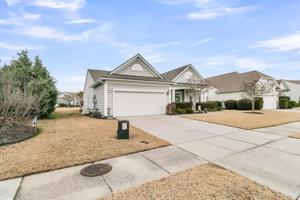 Property Slideshow image 3 of 75 | 320 waterlily way, Summerville, SC, 29486