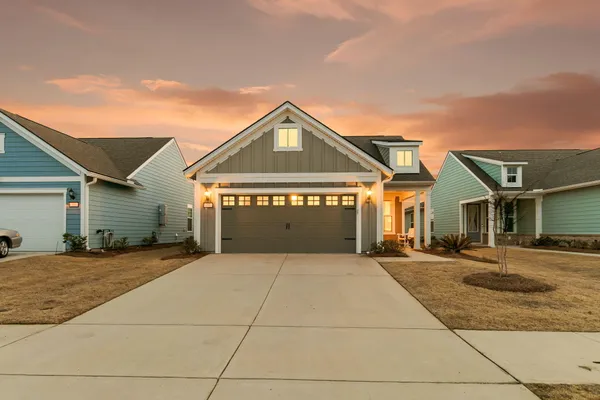 Property Slideshow image 2 of 60 | 355 dahlia row dr, Summerville, SC, 29486