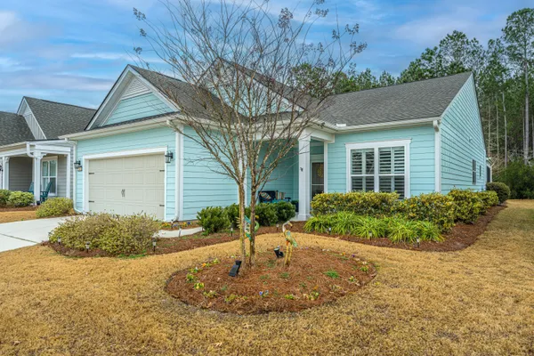 Property Slideshow image 3 of 68 | 441 hidden meadow ln, Summerville, SC, 29486